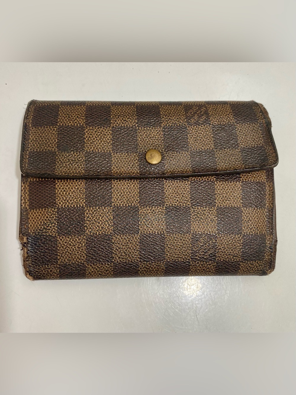 Louis Vuitton Damier Ebene long wallet